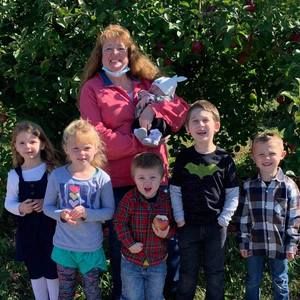 Meet your Posher, Helen